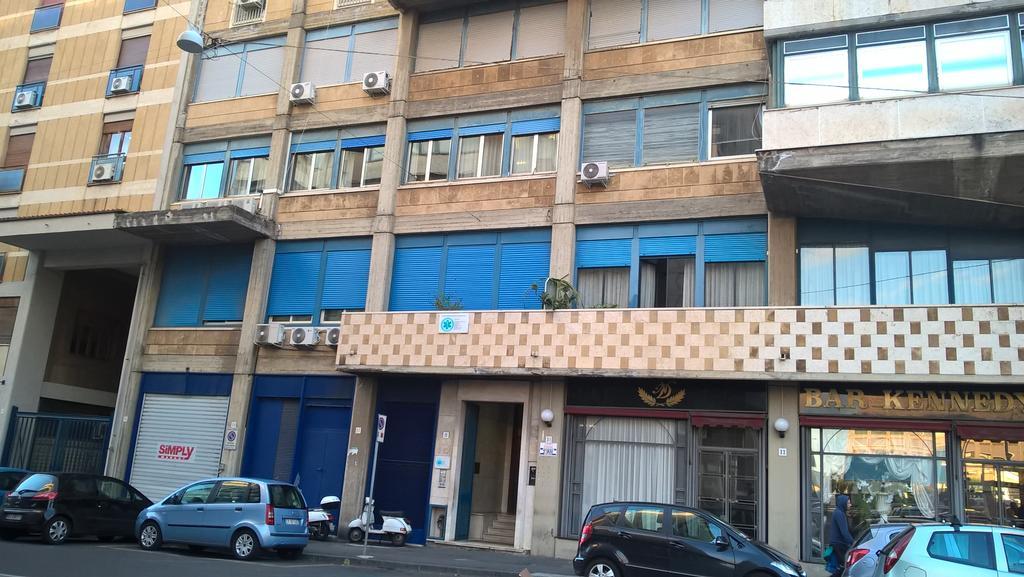 A "Casa Inn-Centro" Monolocale Catânia Exterior foto